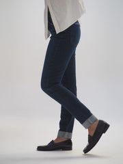 Calça skinny feminina jeans azul tecido de algodão com elastano