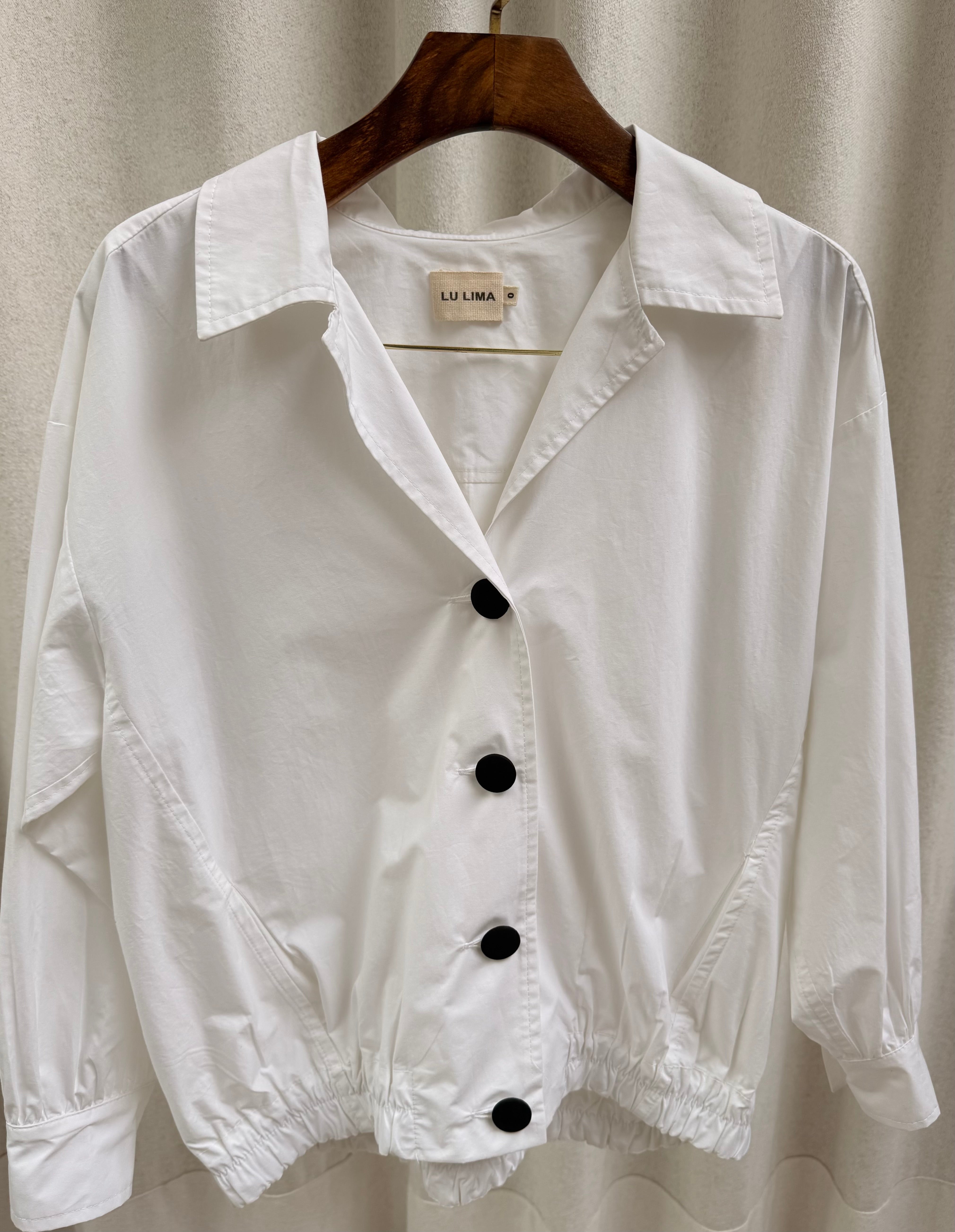 Casaco Naomi bordado